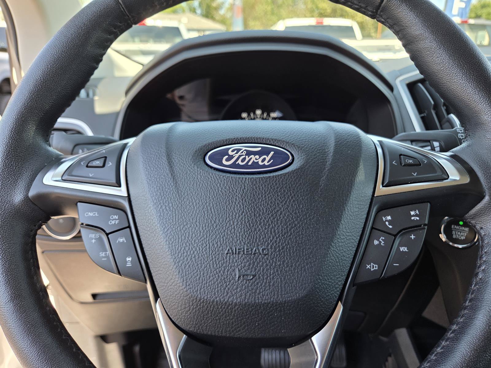 Used 2024 Ford Edge SEL AWD/4WD image 24