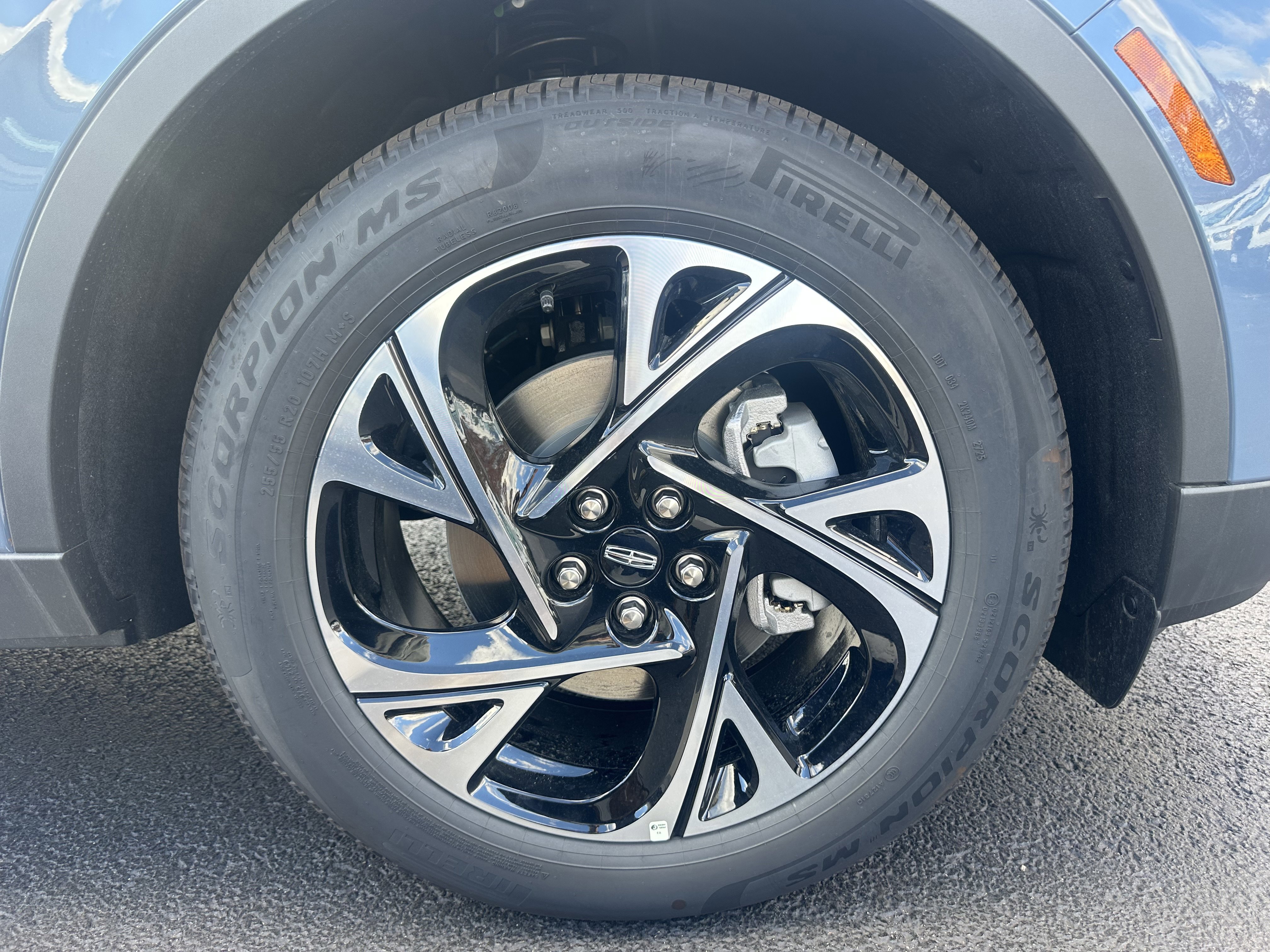 New 2026 Lincoln Nautilus Premier w/ Equipment Group 102A image 8