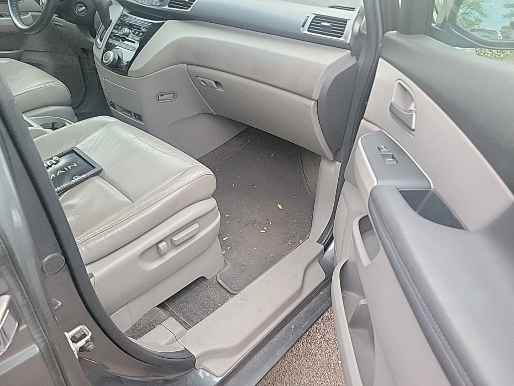 Used 2011 Honda Odyssey EX-L image 8
