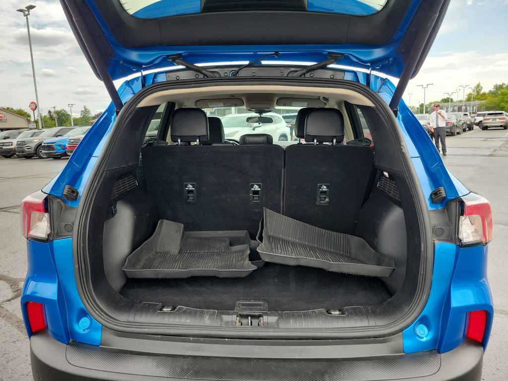 Certified 2020 Ford Escape SEL AWD/4WD image 10