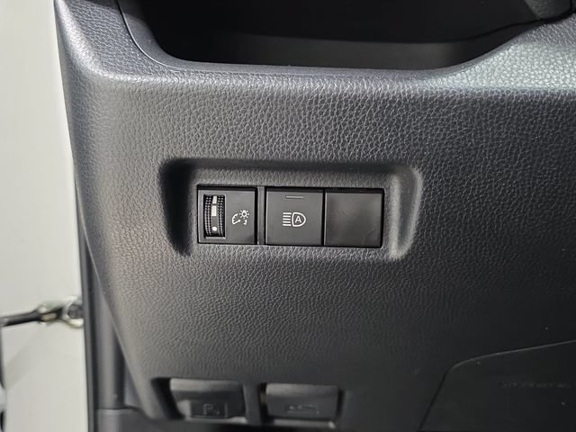 Certified 2024 Toyota RAV4 XLE FWD image 21