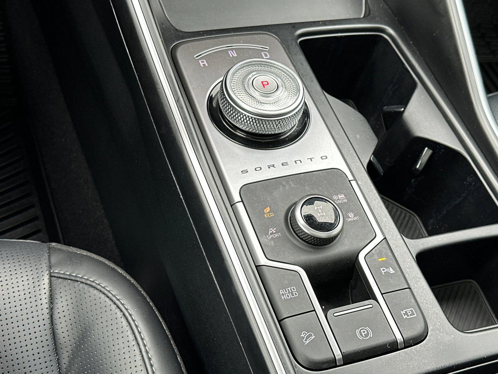 Used 2025 Kia Sorento EX image 21