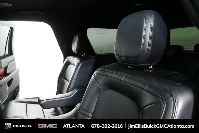 Used 2022 Lincoln Navigator L 4WD image 21
