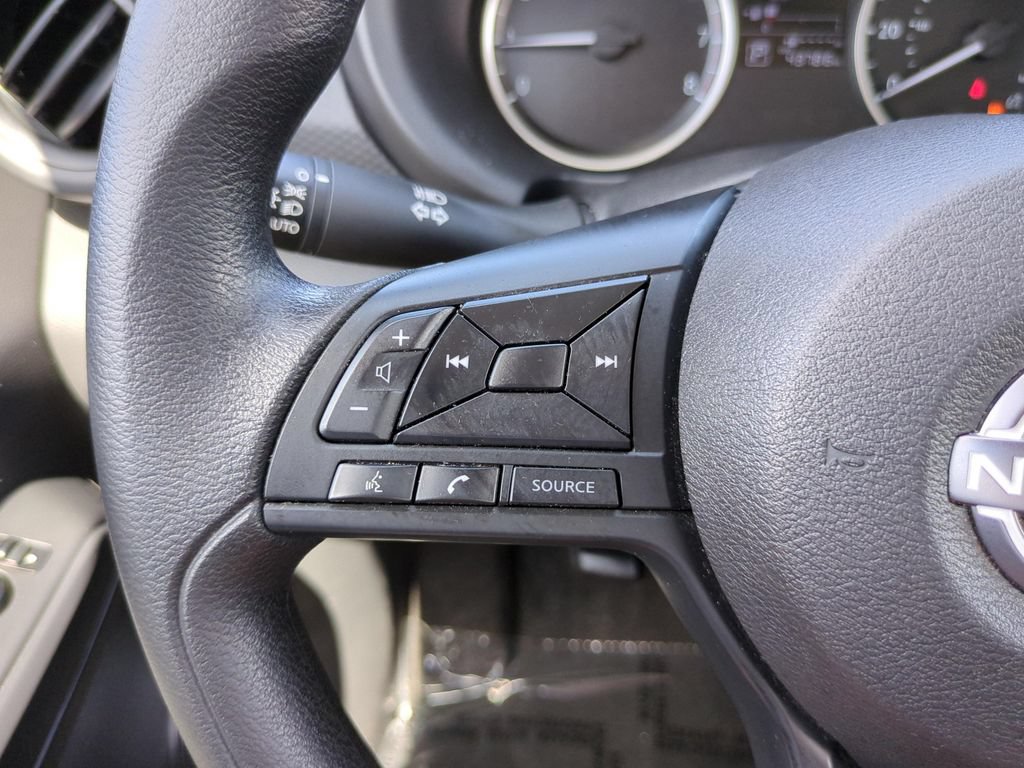 Certified 2025 Nissan Kicks Play S FWD image 18