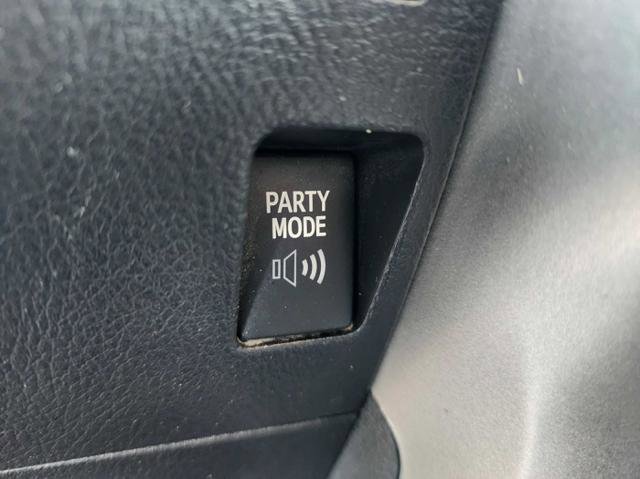 Used 2010 Toyota 4Runner Limited AWD/4WD image 23