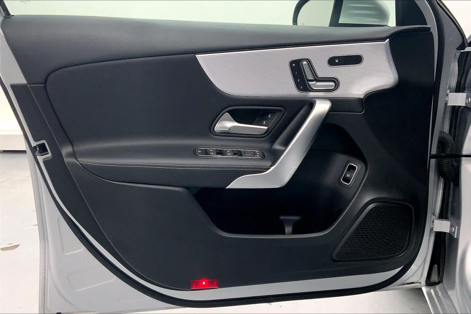 Used 2019 Mercedes-Benz A 220 image 19