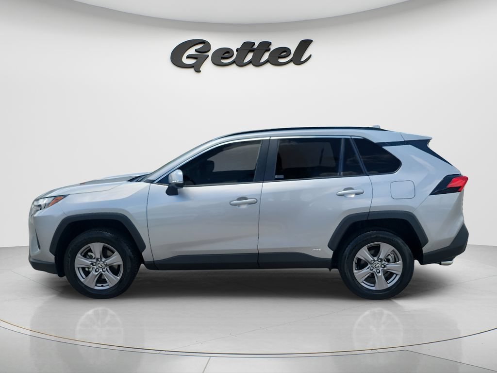 Certified 2025 Toyota RAV4 XLE AWD/4WD image 8