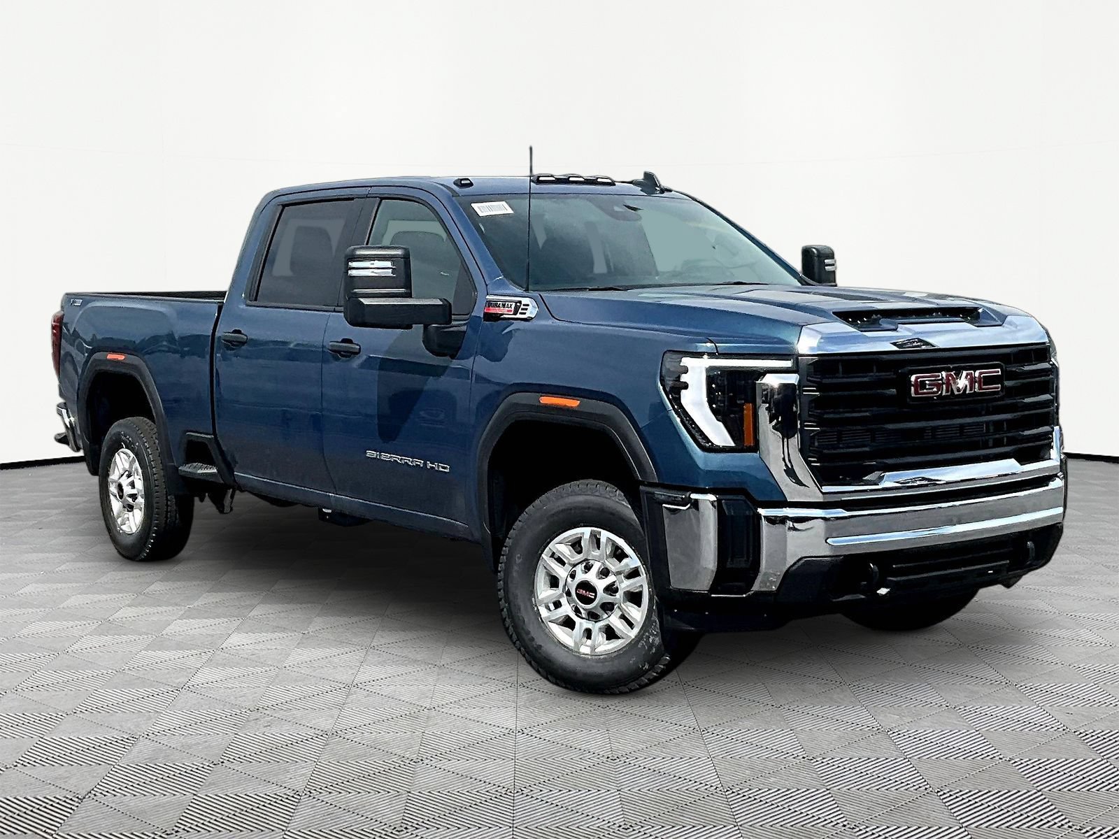 New 2026 GMC Sierra 2500 Pro w/ Convenience Package AWD/4WD image 3