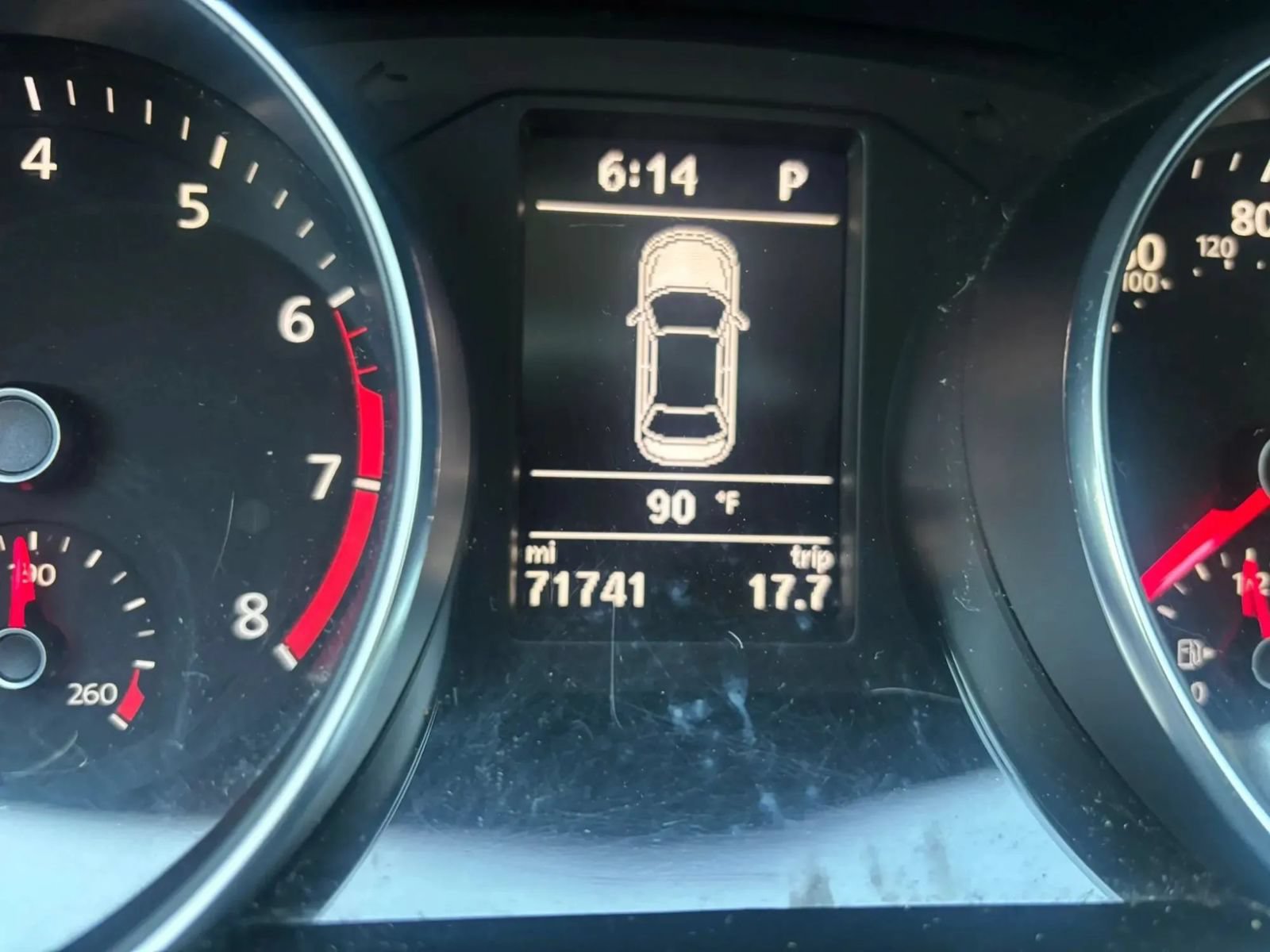 Used 2018 Volkswagen Passat 2.0T R-Line FWD image 9