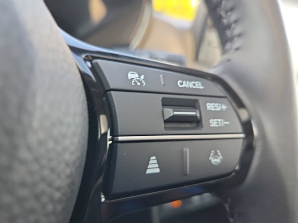 Used 2025 Honda CR-V EX-L image 33