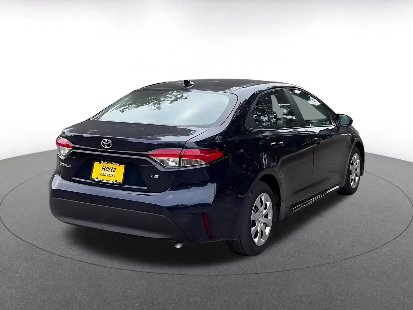 Used 2025 Toyota Corolla LE FWD image 13