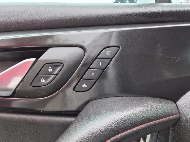 Used 2023 Chevrolet Blazer RS w/ Enhanced Convenience Package FWD image 15