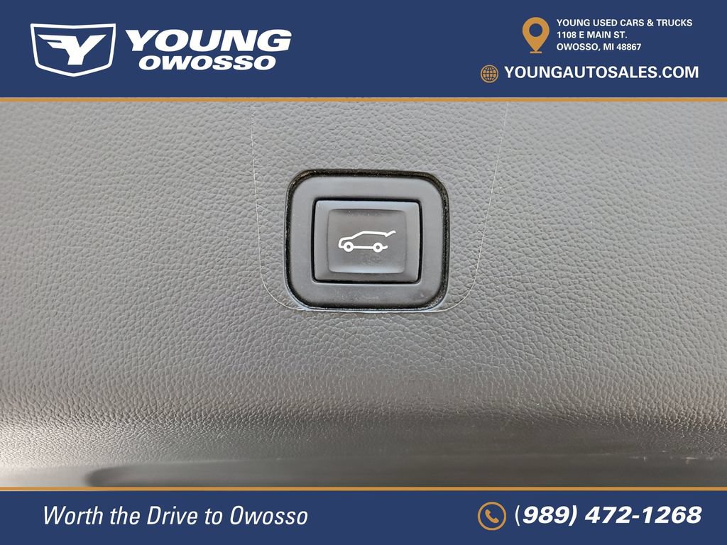 Certified 2023 Chevrolet Traverse RS w/ LPO, Floor Liner Package FWD image 31