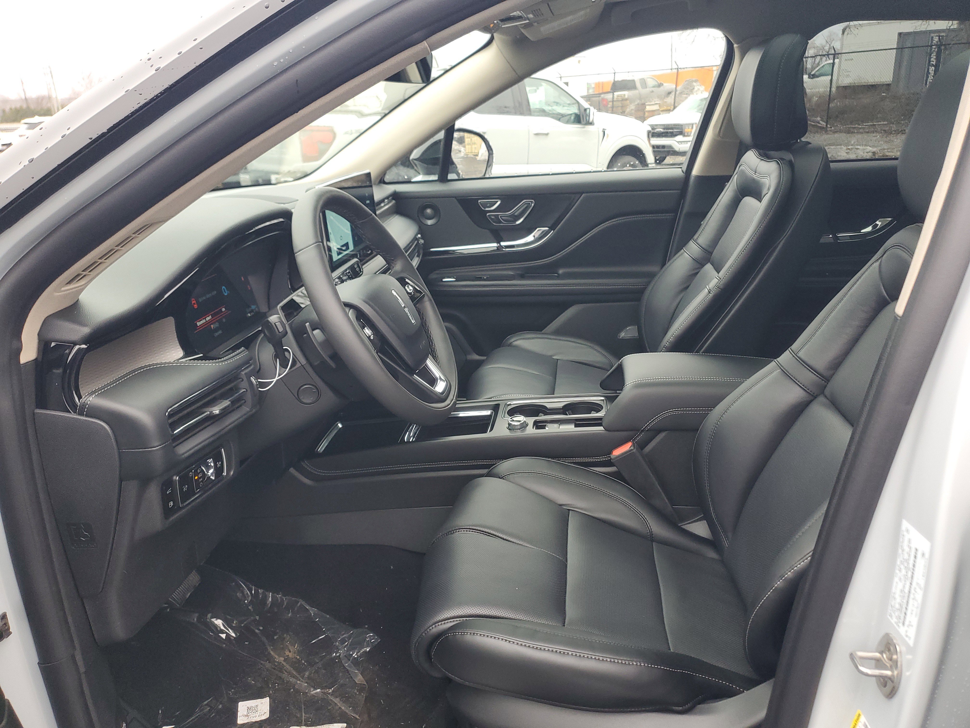 New 2026 Lincoln Corsair Grand Touring image 12