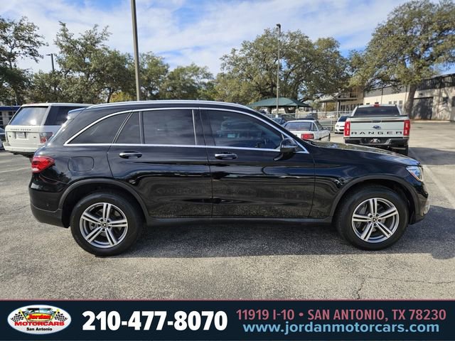 Used 2021 Mercedes-Benz GLC 300 image 6