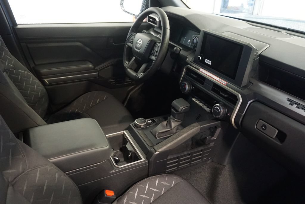New 2026 Toyota Tacoma SR5 AWD/4WD image 25