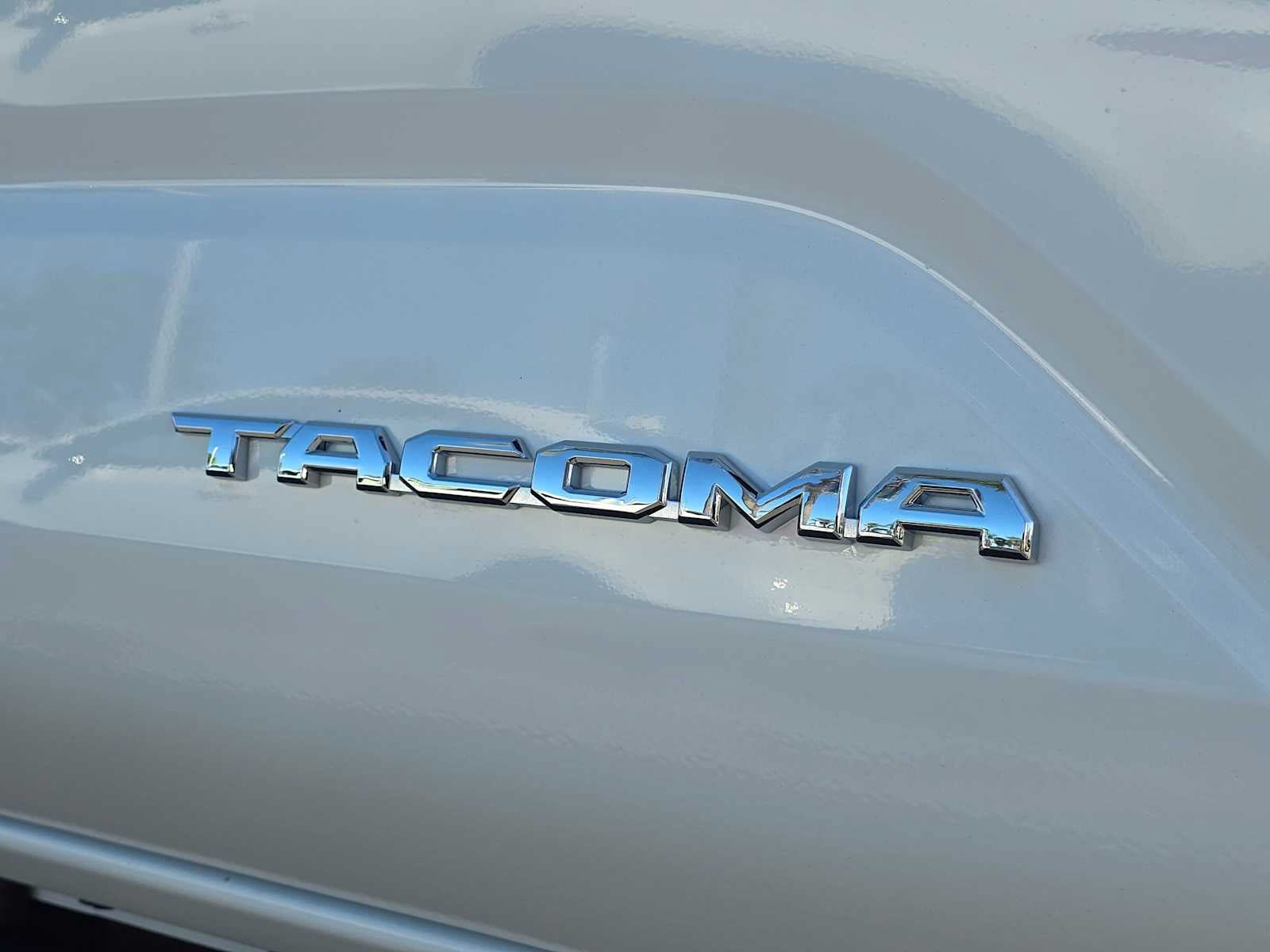 New 2026 Toyota Tacoma SR5 AWD/4WD image 13