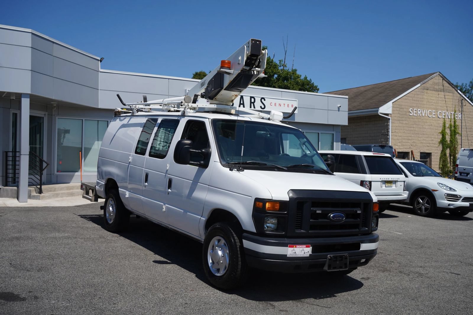 Used 2013 Ford E-350 and Econoline 350 Super Duty RWD image 3