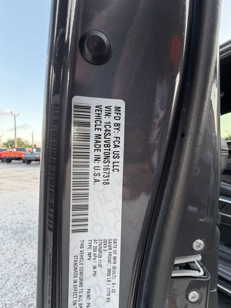 Used 2022 Jeep Wagoneer Series II AWD/4WD image 34