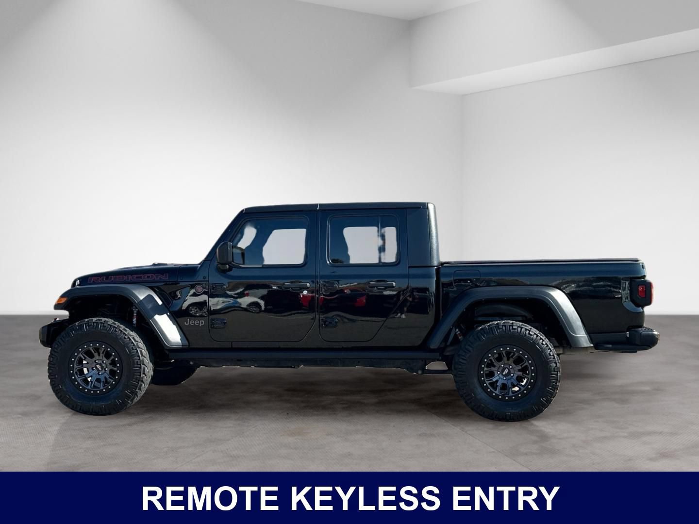 Used 2021 Jeep Gladiator Rubicon AWD/4WD image 3