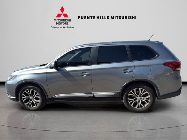 Used 2016 Mitsubishi Outlander SE image 8