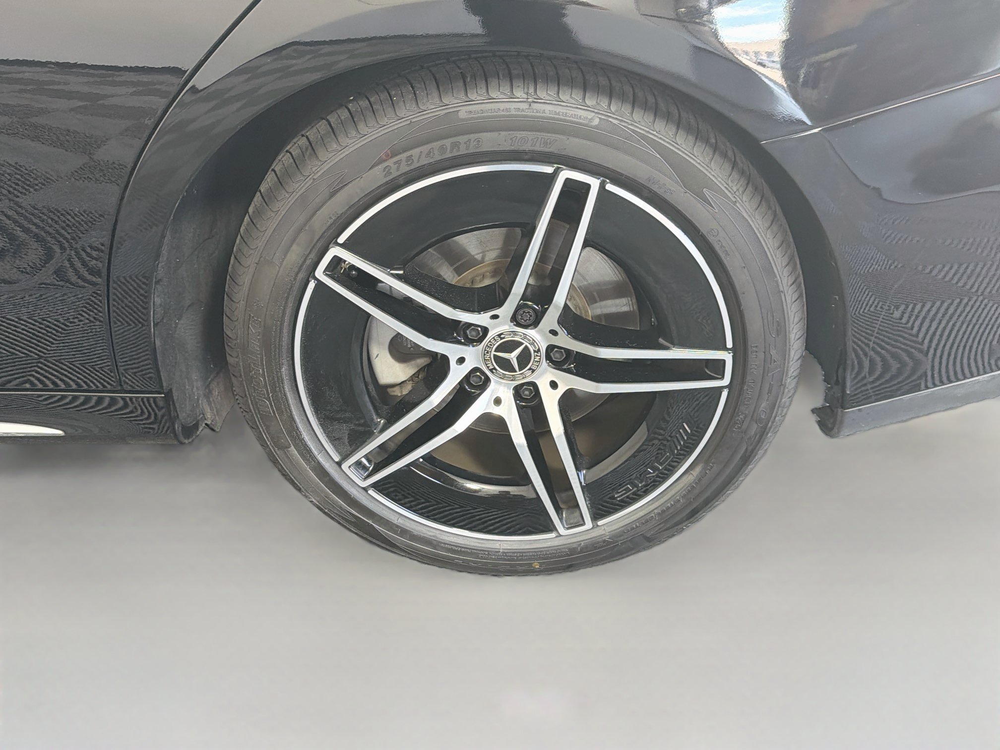 Used 2025 Mercedes-Benz E 350 Sedan w/ Winter Package image 11