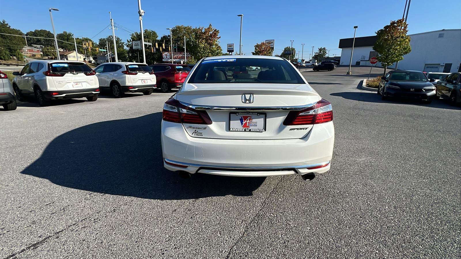 Used 2016 Honda Accord Sport image 5