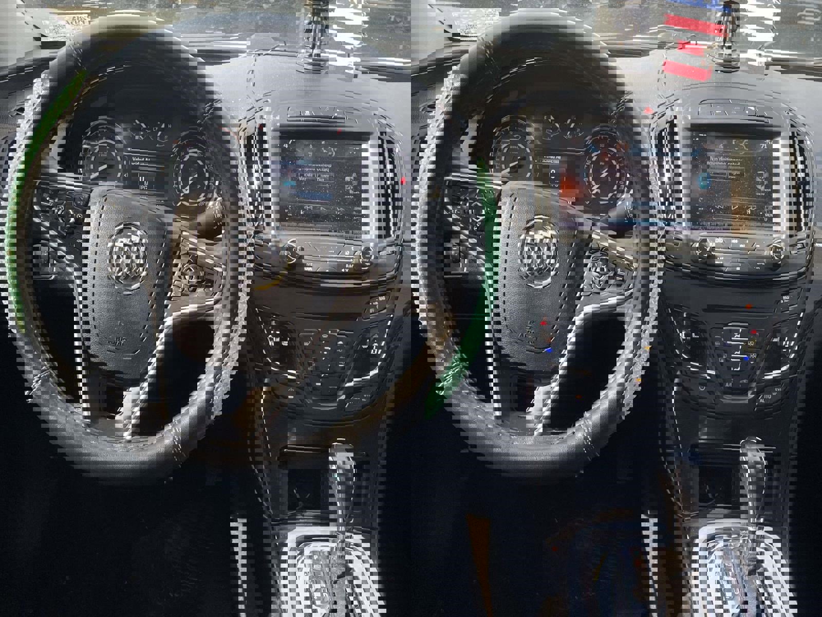 Used 2014 Buick Regal Premium image 11