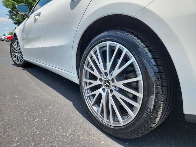 Used 2025 Mercedes-Benz CLA 250 image 17