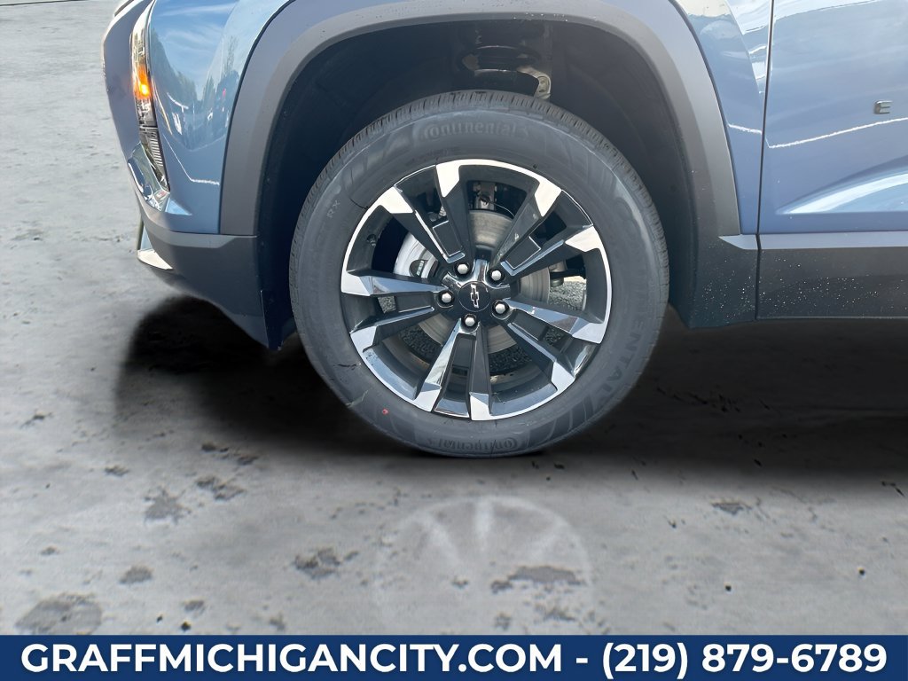 New 2027 Chevrolet Equinox RS FWD image 40