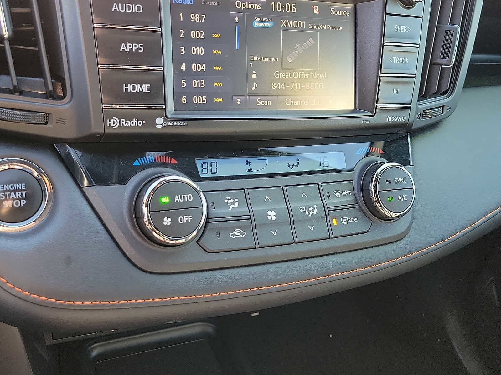 Used 2017 Toyota RAV4 SE image 16