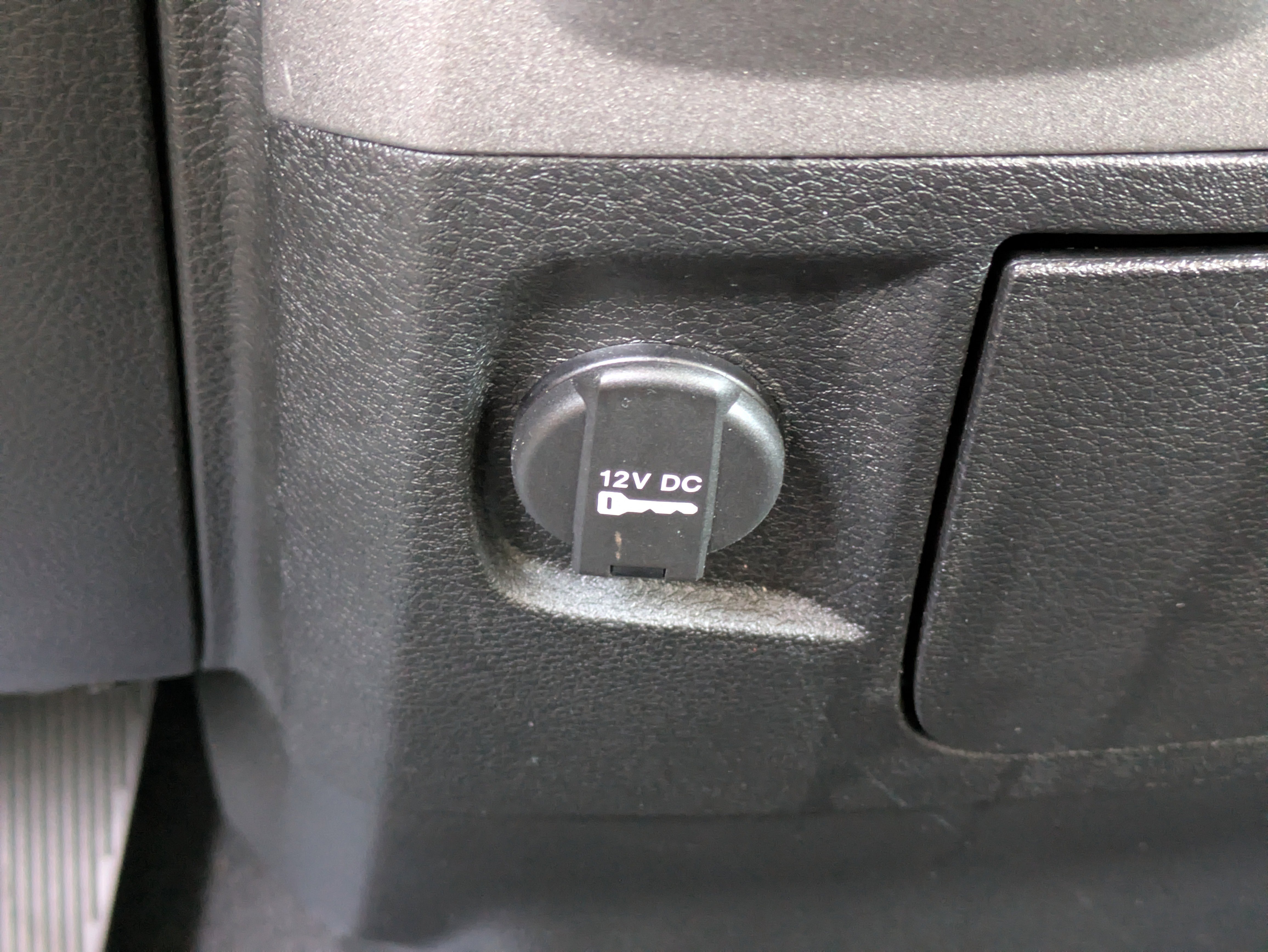 Used 2019 RAM 1500 Express w/ Express Value Package image 26