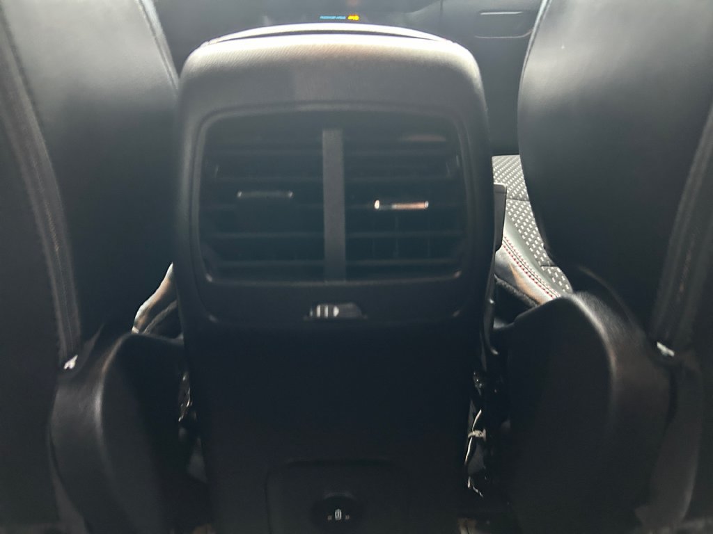 Used 2025 Ford Escape ST-Line w/ Tech Pack #1 FWD image 17