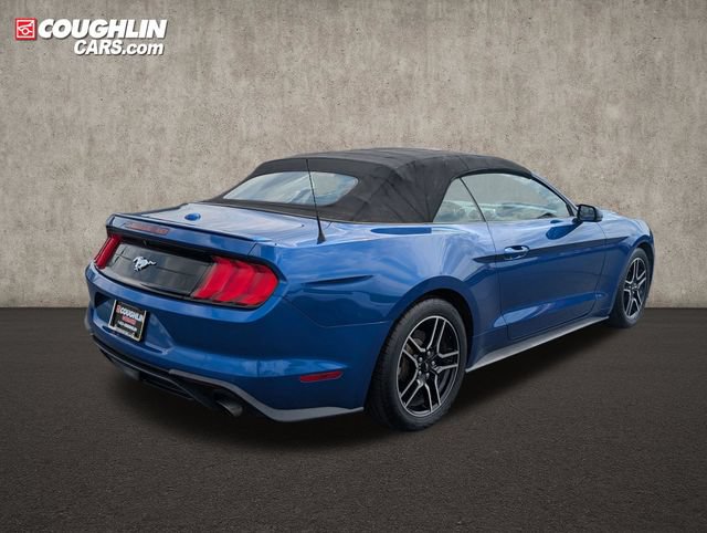 Used 2018 Ford Mustang Premium RWD image 6