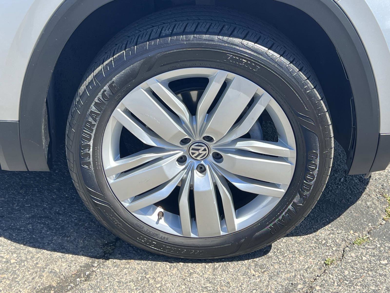 Used 2019 Volkswagen Atlas SE w/ Panoramic Sunroof Package image 30