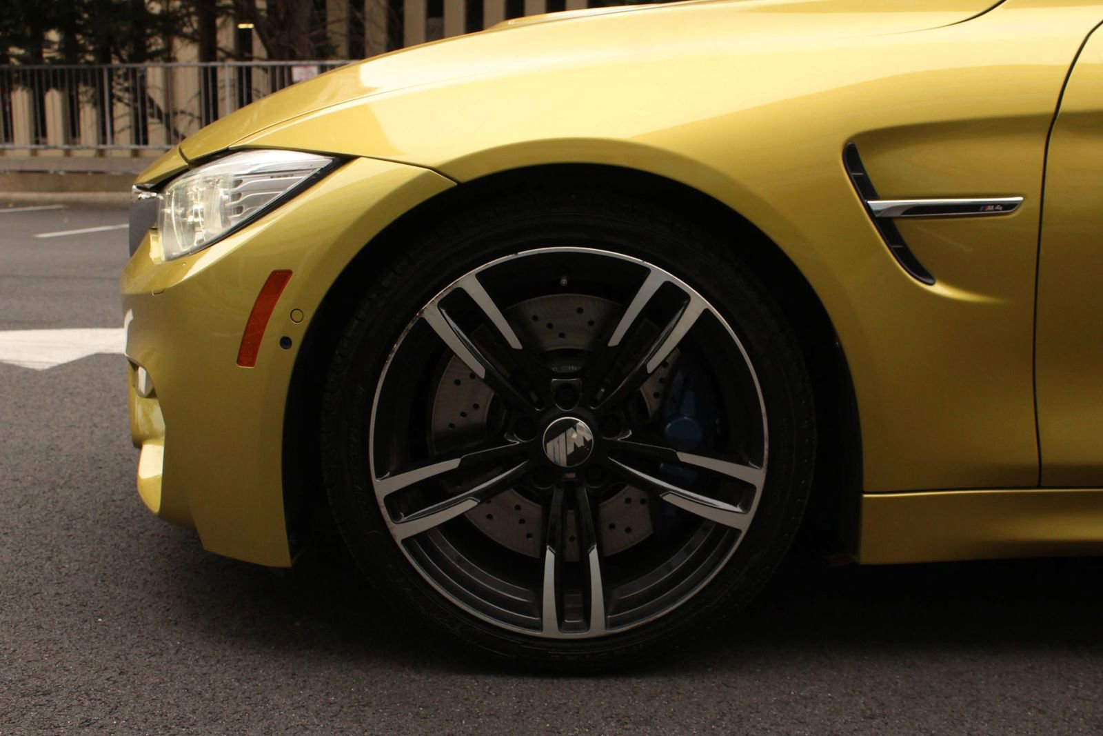 Used 2015 BMW M4 Coupe RWD image 14