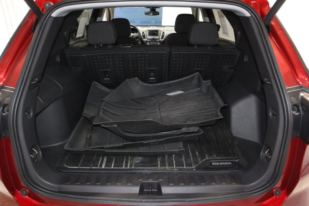 Used 2024 Chevrolet Equinox LT w/ LPO, Floor Liner Package image 18