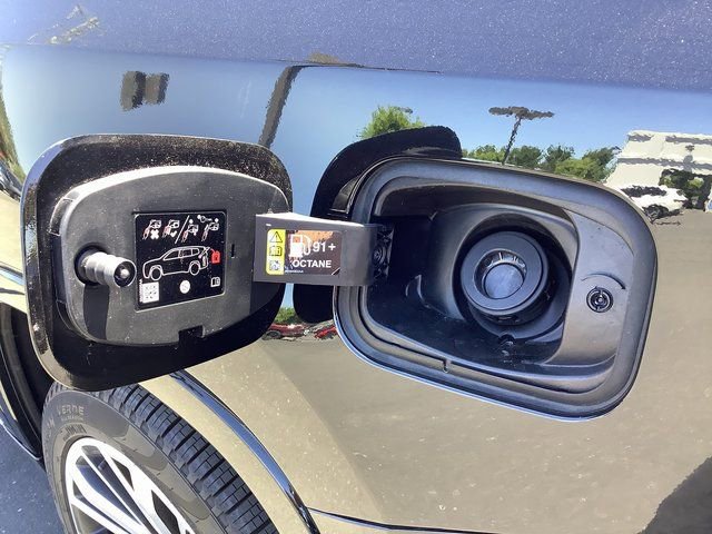 Used 2024 Jeep Grand Wagoneer Series III w/ Flexible Seating Group AWD/4WD image 24