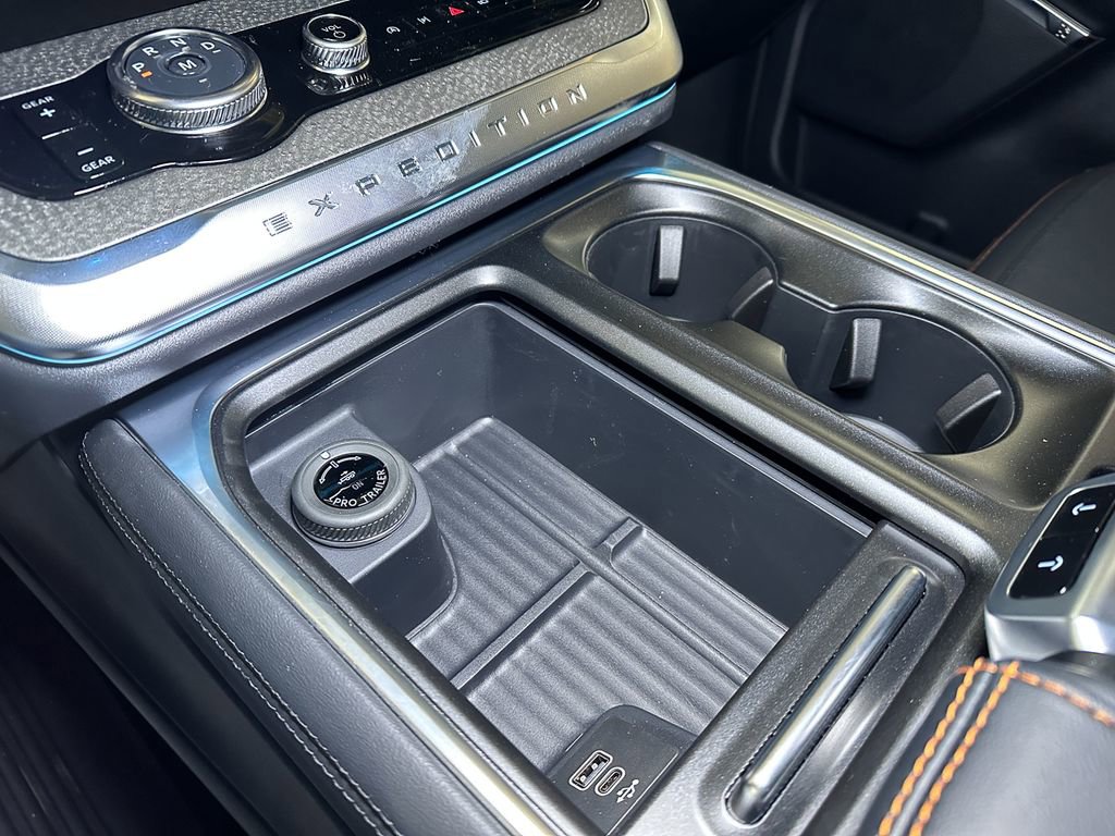 New 2026 Ford Expedition Tremor image 39