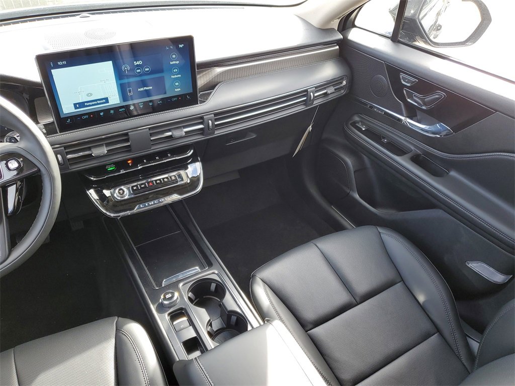 New 2026 Lincoln Corsair Reserve w/ Jet Appearance Package image 17