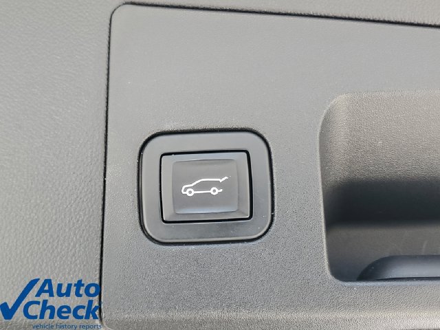 Used 2018 Cadillac XT5 Premium Luxury FWD image 10