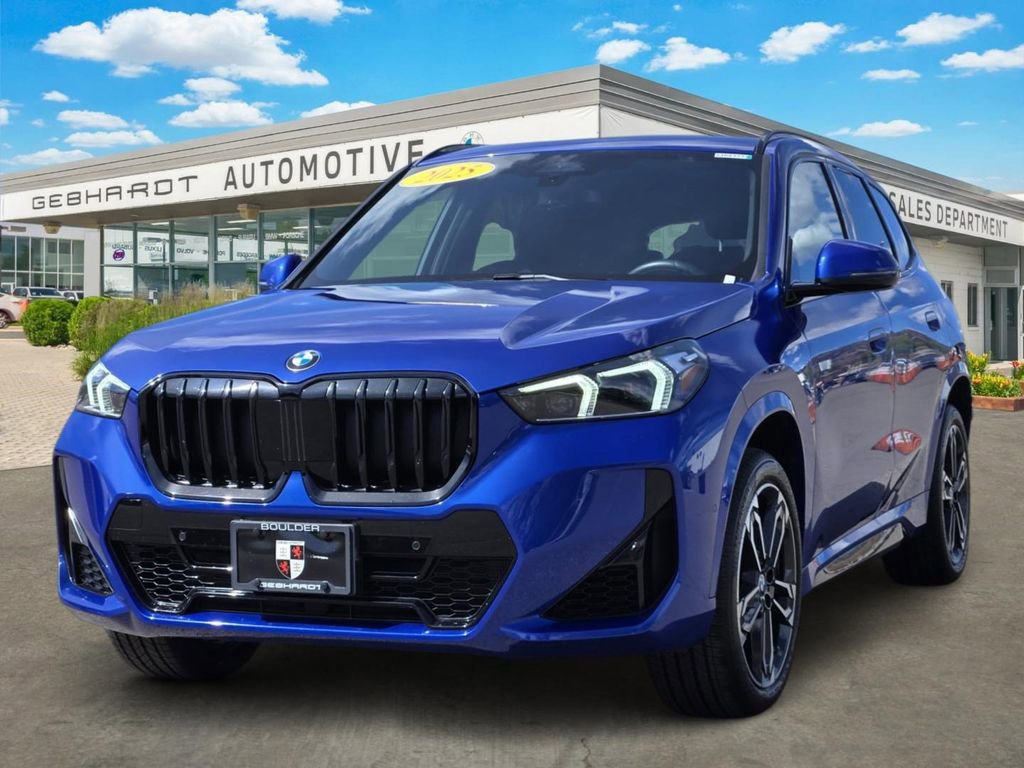 Certified 2025 BMW X1 xDrive28i w/ M Sport Package AWD/4WD image 3