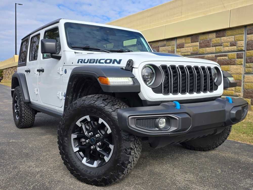 Used 2024 Jeep Wrangler Unlimited Rubicon 4xe image 47
