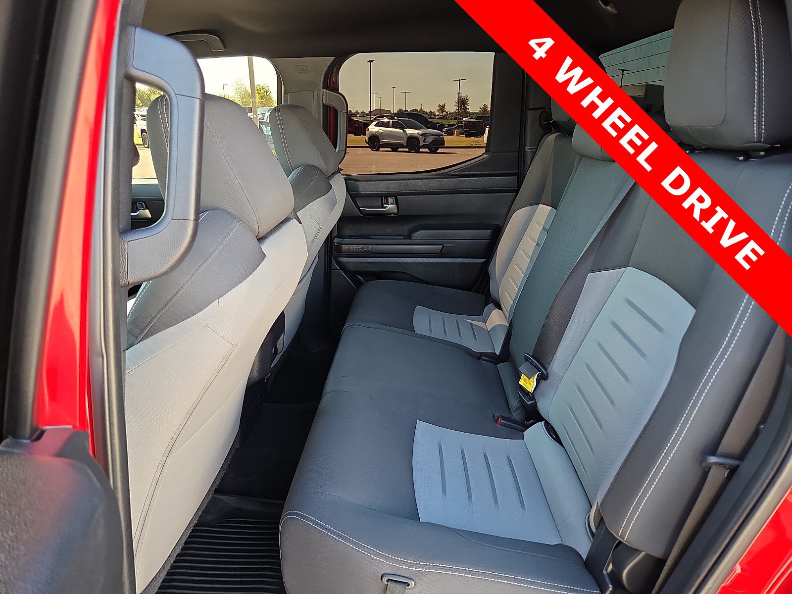 Used 2025 Toyota Tacoma TRD Sport AWD/4WD image 10