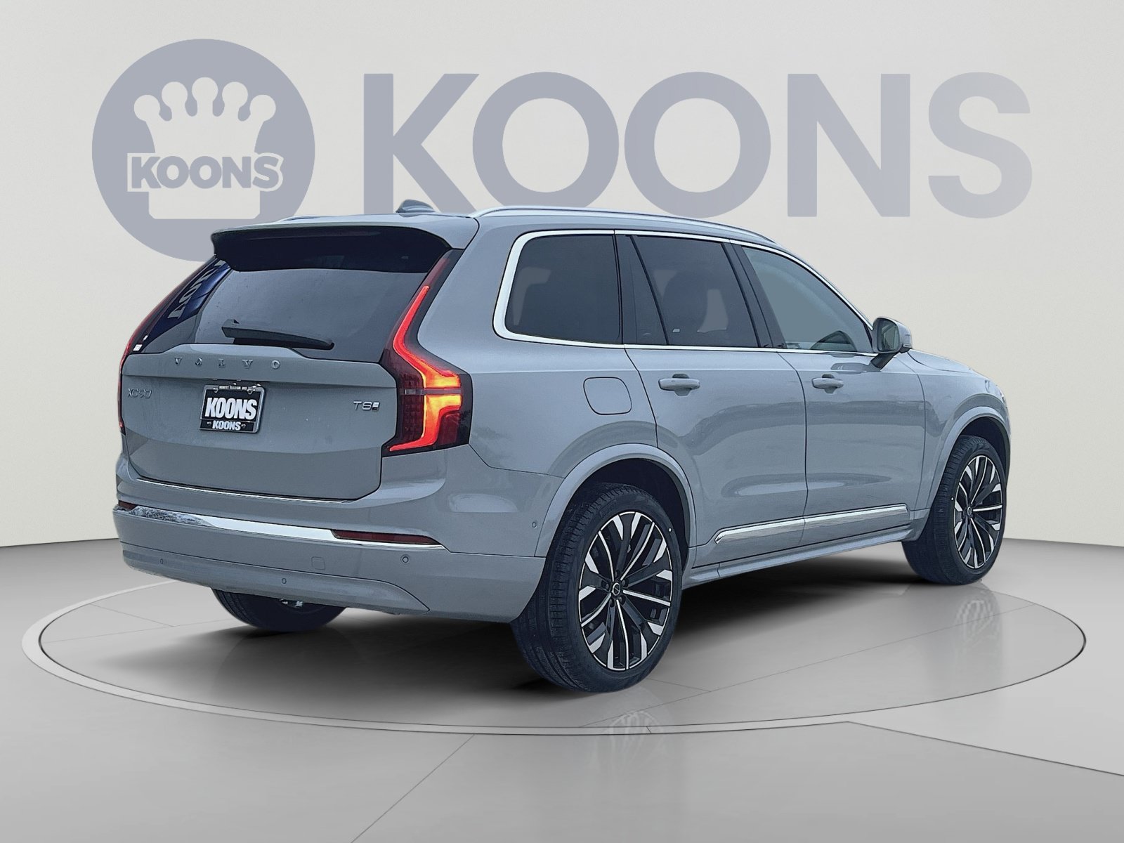 New 2026 Volvo XC90 T8 Ultra w/ Protection Package Premier AWD/4WD image 16