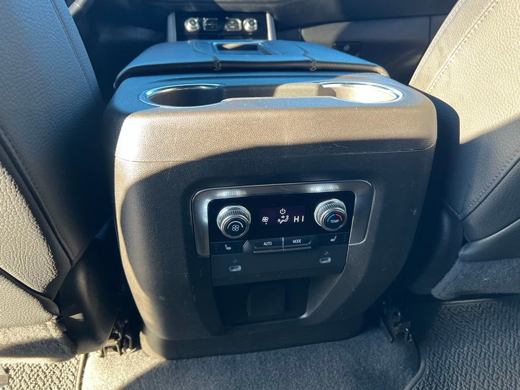 Used 2022 GMC Yukon Denali image 22