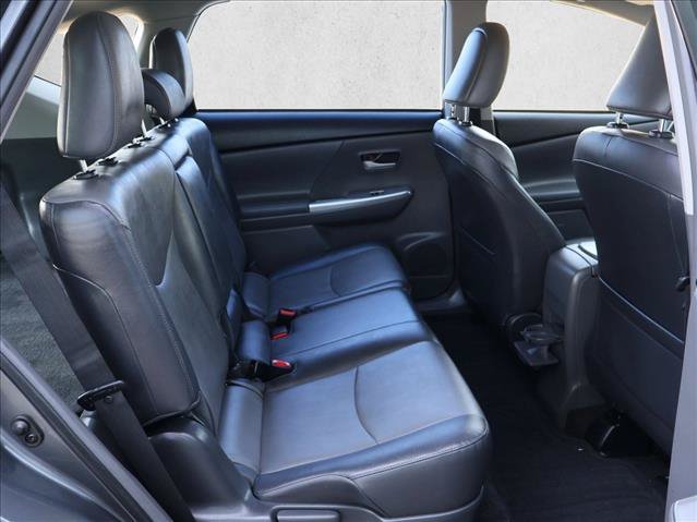 Used 2012 Toyota Prius V Five FWD image 23