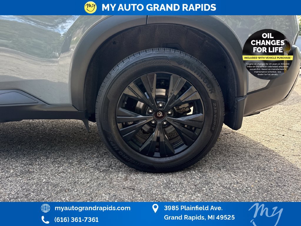 Used 2023 Nissan Rogue SV w/ SV Premium B Package AWD/4WD image 31