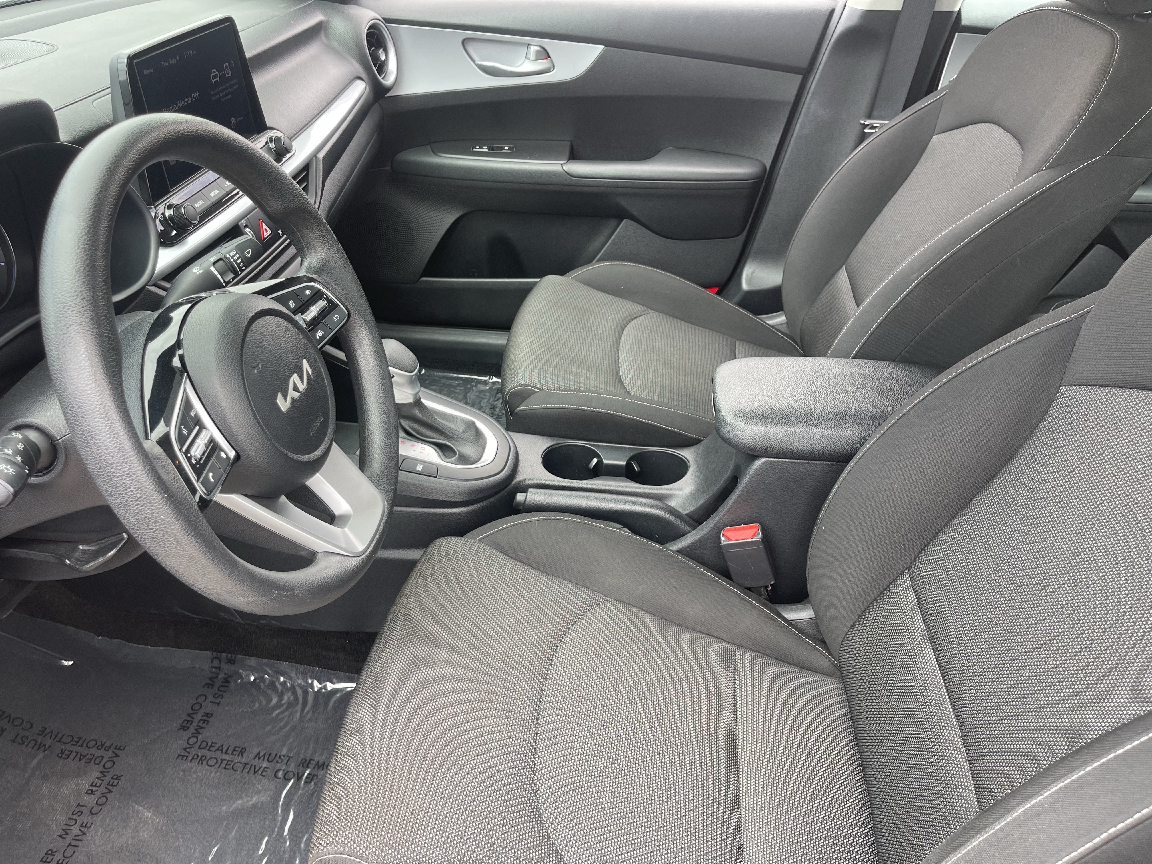 Certified 2024 Kia Forte LXS FWD image 16