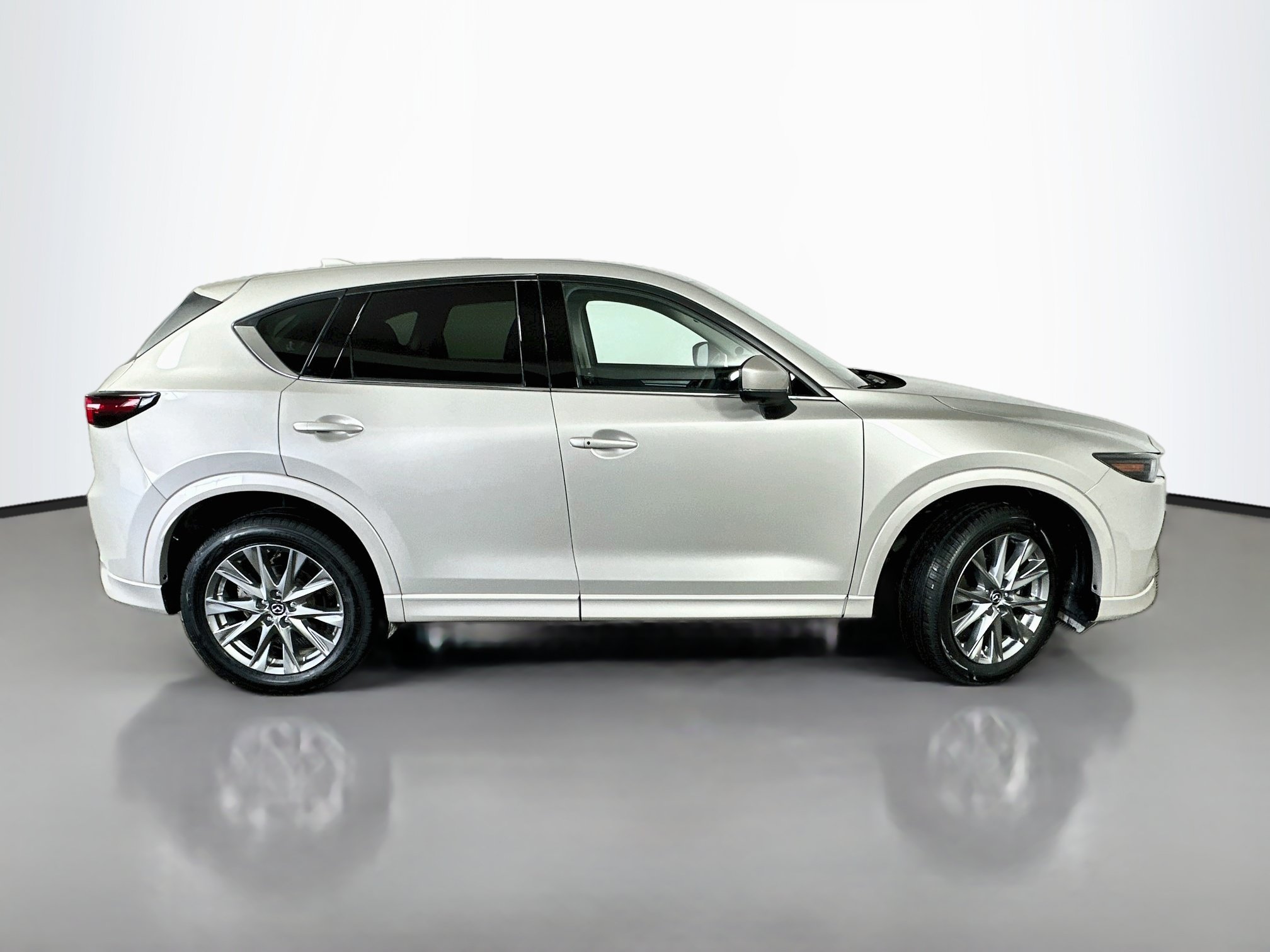 Used 2025 MAZDA CX-5 AWD 2.5 S w/ Premium Plus Pkg image 8